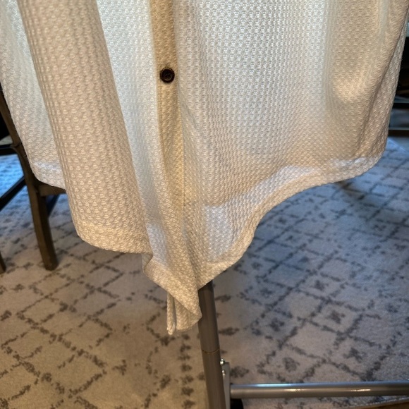 Unused with tags Olrik white waffle button down short sleeve size plus 4X - Picture 5 of 9